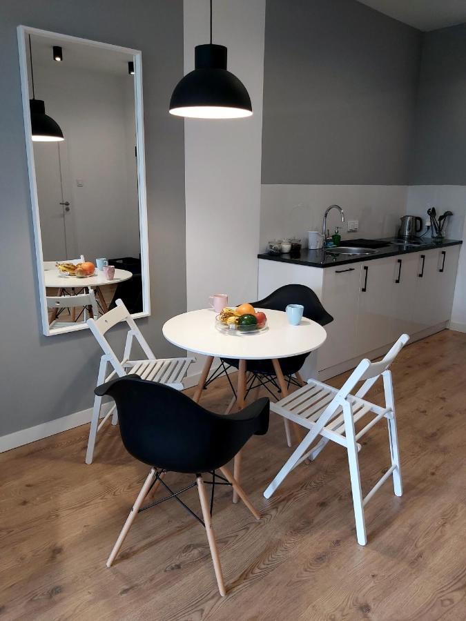 Chill Apartments Expo Slawinska Варшава Экстерьер фото